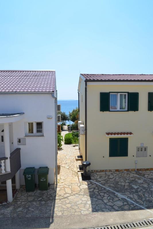 Two-Bedroom Apartment with Terrace and Sea View image 2
