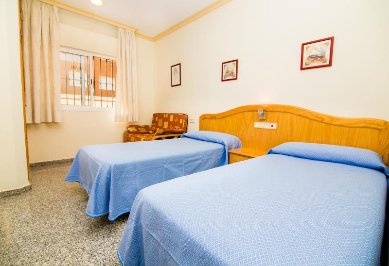 Hostal Los Corchos - image 28