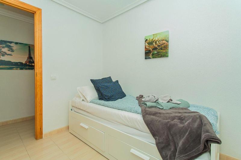 049 Sunset Lakeview - Alicante Holiday - image 17