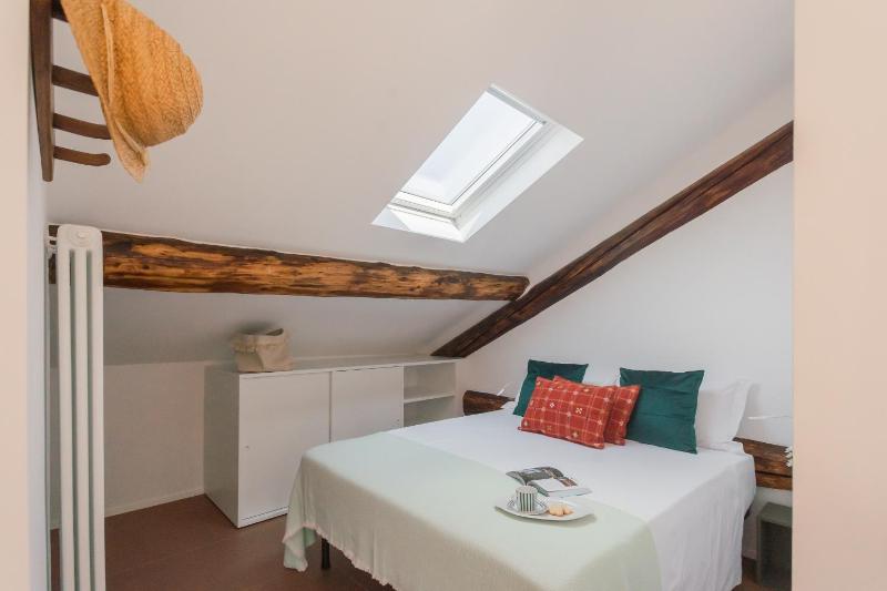 Rooftop Nest in Como city center by Rent All Como - image 41