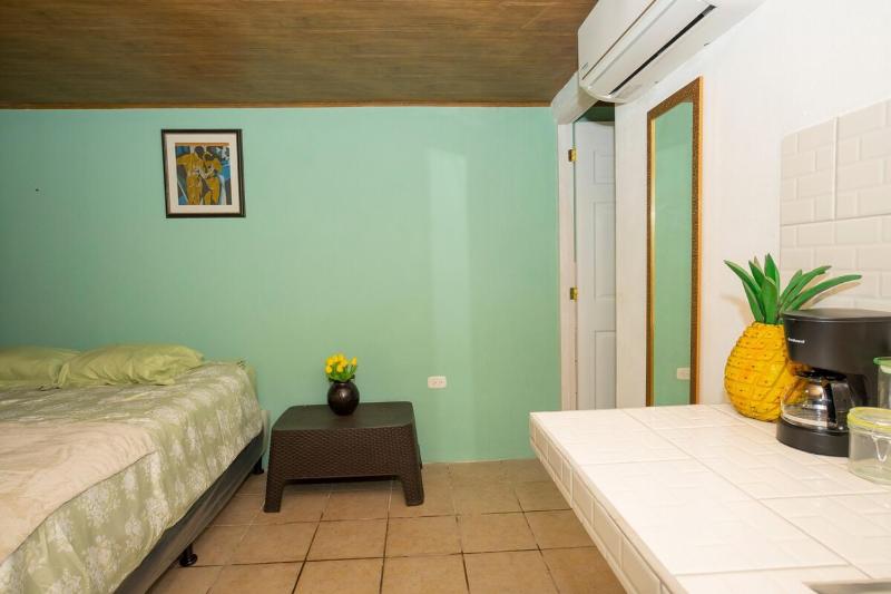 Apartment away from the noise - image 9