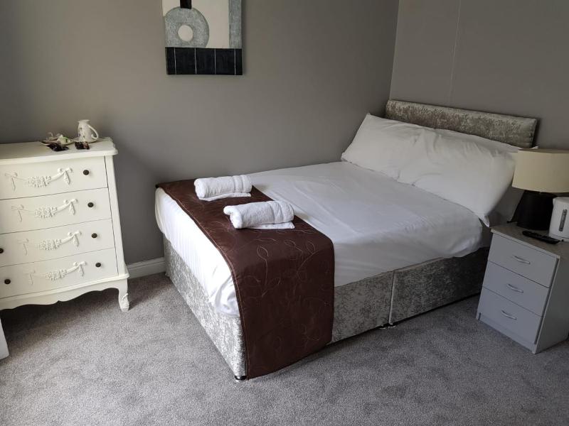 Deluxe Single Room image 1