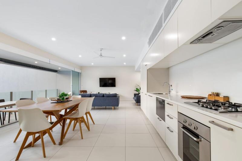 Pool Resort Port Douglas - image 42