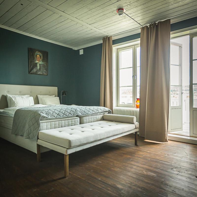 Deluxe Twin Room image 1