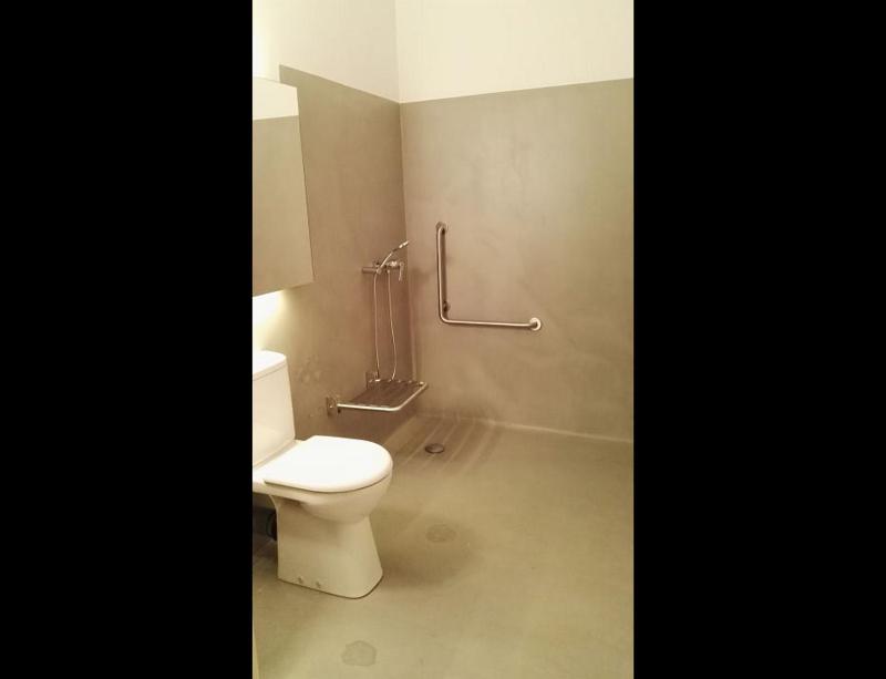 Double or Twin Room Without Views - Disability Access image 4