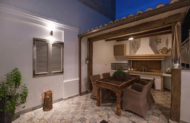 Carezza Apartments - image 4