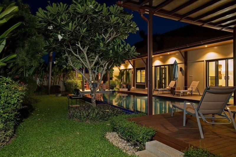 Nai Harn Beach Villas - image 16