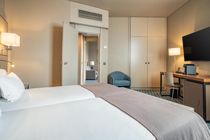 Hotel Dom Henrique - Downtown - image 35