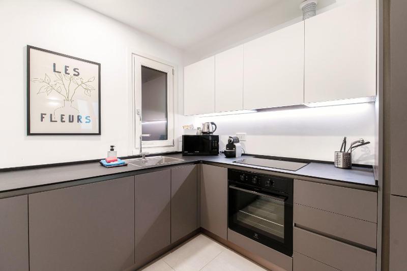 Como Lago Apartment by Quokka 360 - Close to the Lake and Train Station - image 2