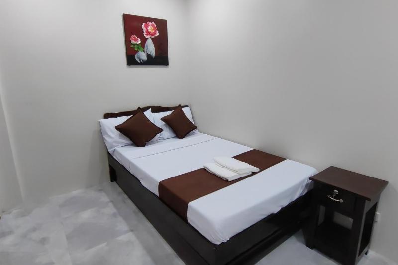 Jmorino Pension House Palawan City Center - image 27