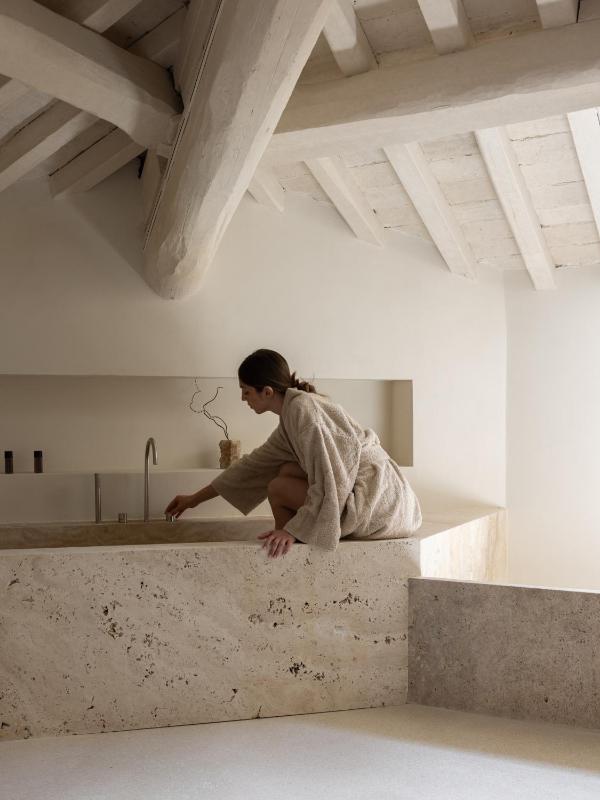 Nomos Hotel - image 8