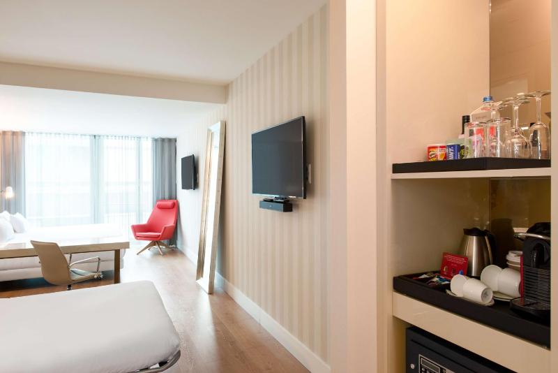 Junior Suite image 1