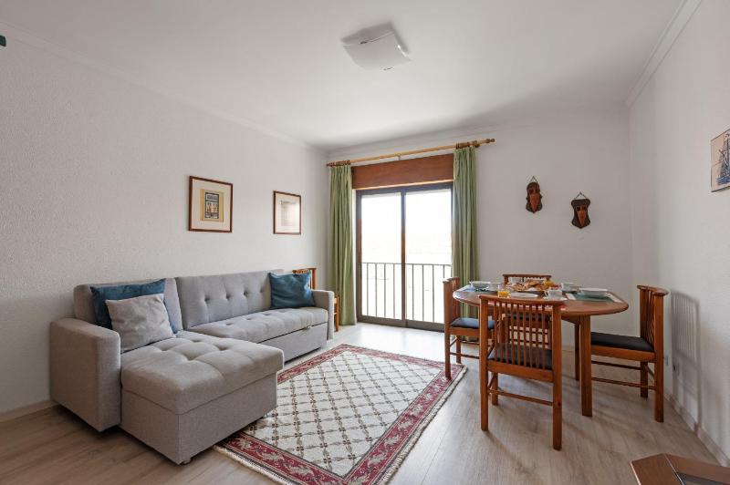 BmyGuest - Sesimbra Central Apartment - image 5