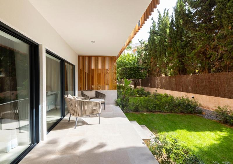 Suite with Garden (2 Adults + 2 Children) image 3