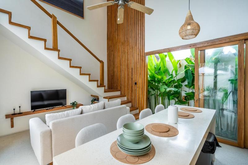 Kuta Beach Villas by Great Bali Villas - image 17