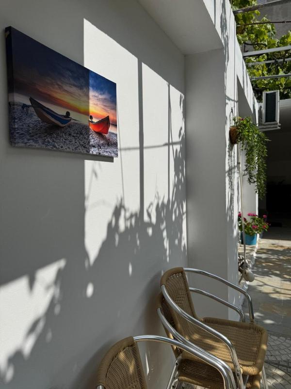 Emy's Rooms - image 6