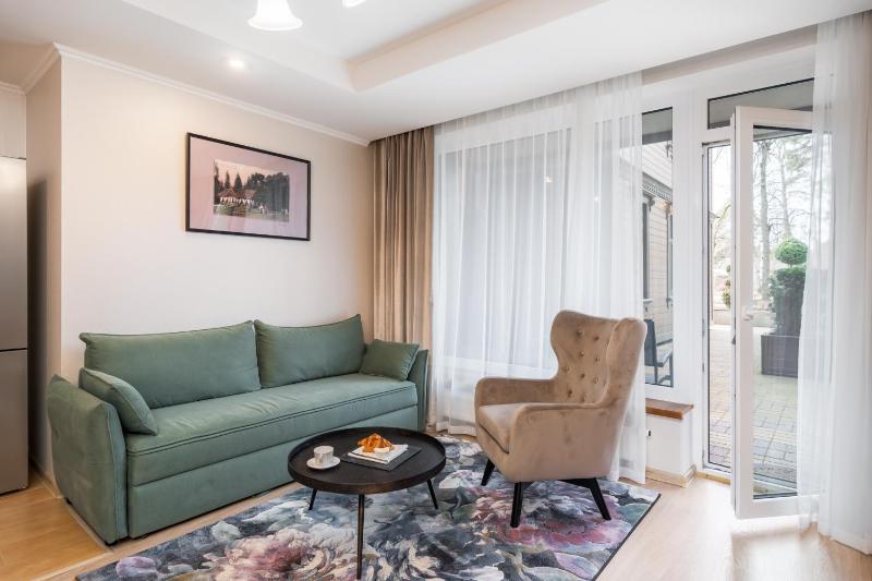 One-Bedroom Apartment Ground Floor image 1