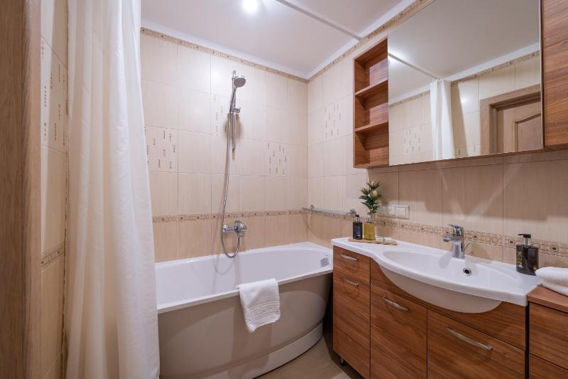 One-Bedroom Apartment Ground Floor image 4