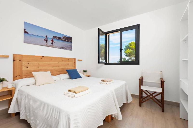 Villa Mar Blanes by Villa Plus - image 28