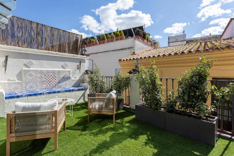Genteel Home Casa Augusto Plasencia Terrace - image 4