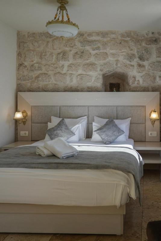 Superior Apartment image 3