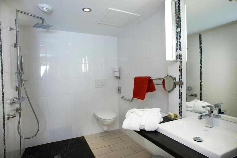 Double Room - Disability Access image 2