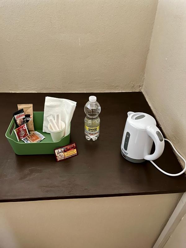 Small Double Room image 4