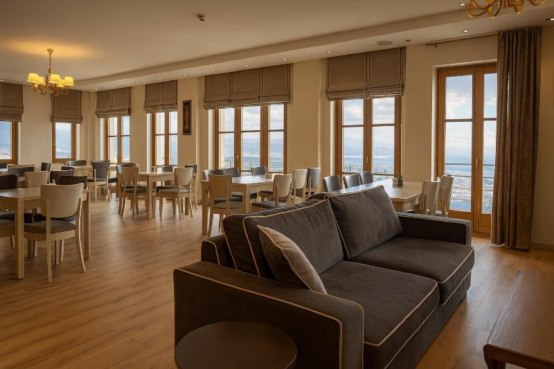 Double Room with Mountain View image 1