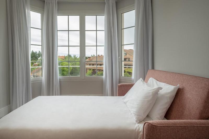 Junior Suite image 3