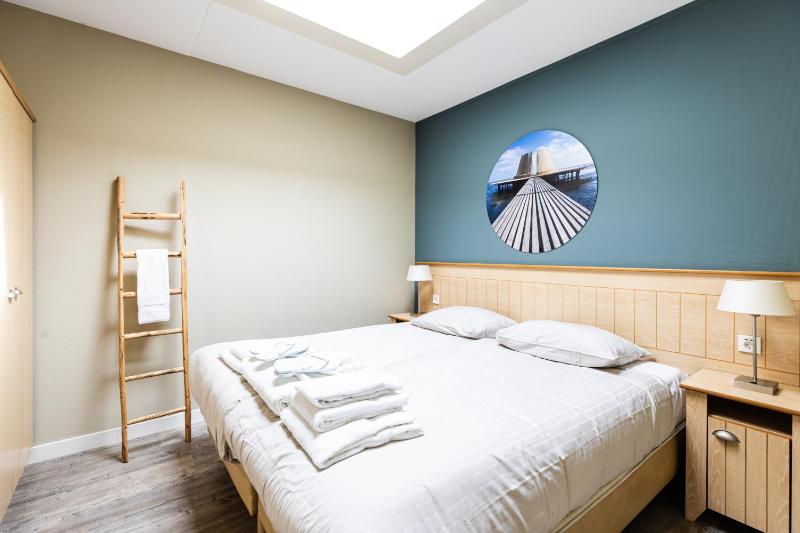Apartment image 4