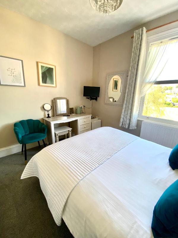 Buckingham Lodge Guest House - image 49