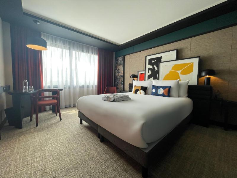 Privilege Double Room image 3