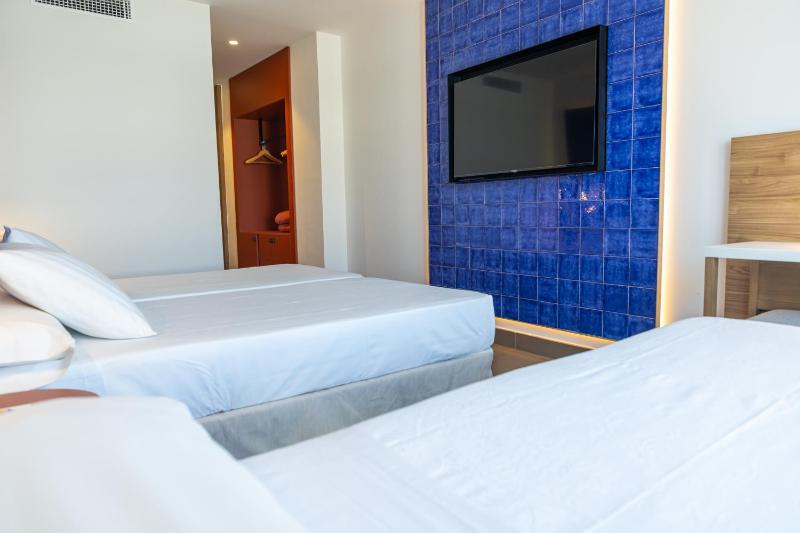 Double Room (2 Adults + 1 Child ) image 2