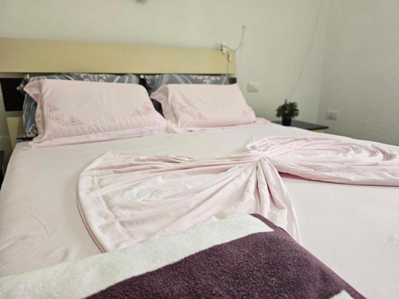 Main Seaview Apartment Durres - image 4