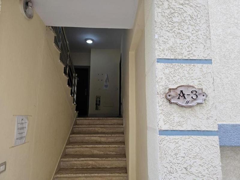 Main Seaview Apartment Durres - image 11