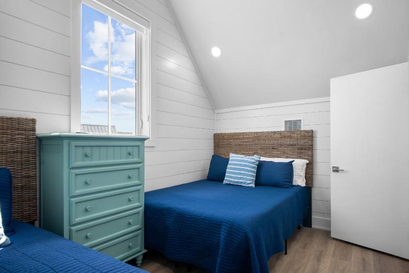 Angle of the Sun 301 SOU - image 20