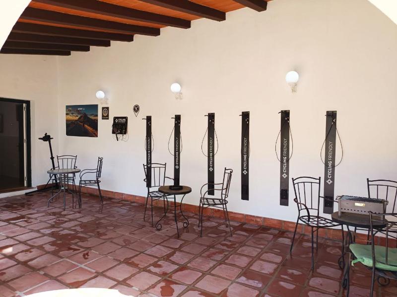 Holidays2Fuengirola Villa 6 bedroom 200 mts Beach - image 25