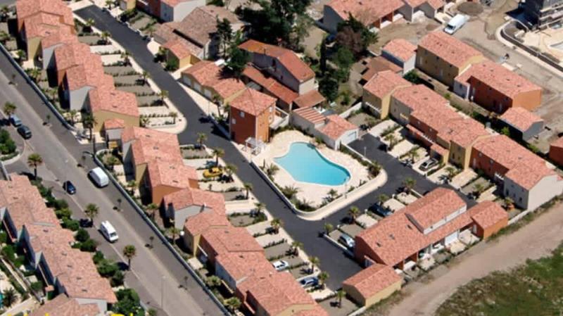 Pavillon pour 4 personnes dans une résidence avec piscine - image 2