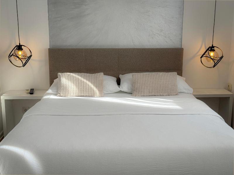 Queen Room image 1