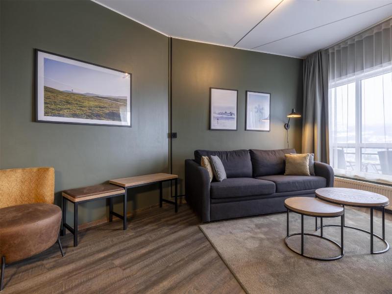 Family Room with Valley View image 4