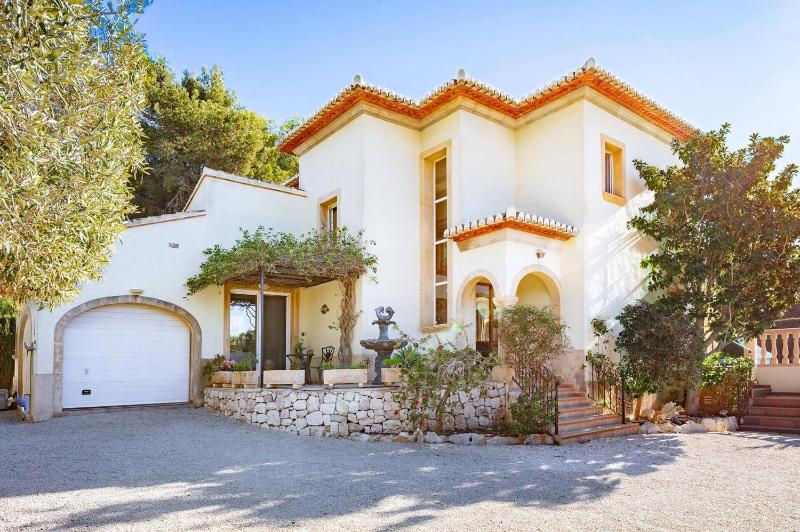 Villa Delfino by Villa Plus - image 16