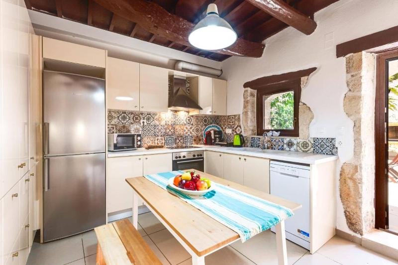 Villa Thimari by Villa Plus - image 6