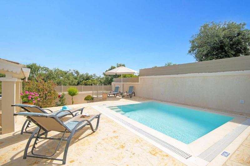 Villa Petroula by Villa Plus - image 8
