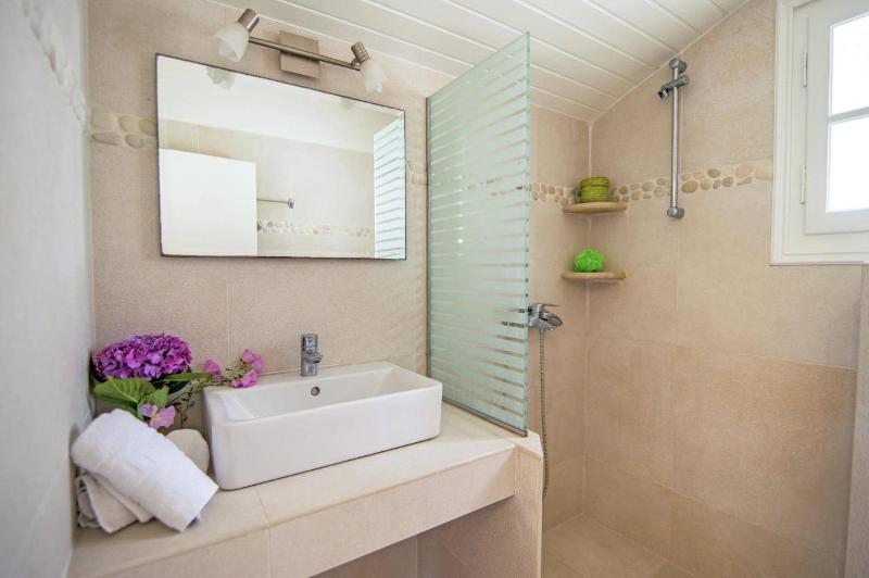 Villa Petroula by Villa Plus - image 2