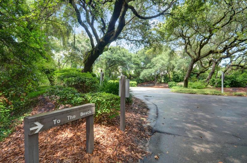 2070 Beachwood Light Bright and Airy condo at Amelia Island Plantation - image 9