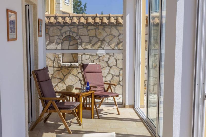 Villa Petrosa by Villa Plus - image 19