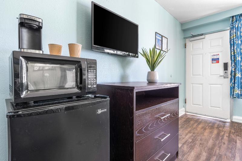 Double Room with Bunk Bed - Gulf Side image 4
