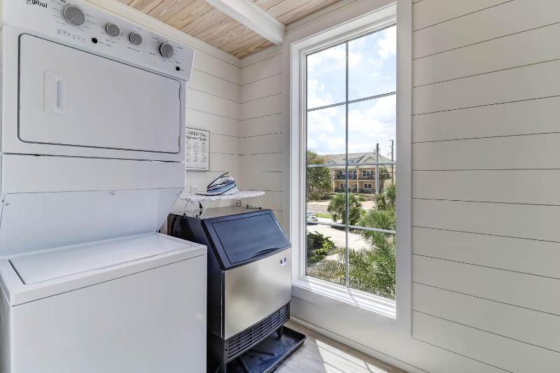 226 S Fletcher Ave - image 43