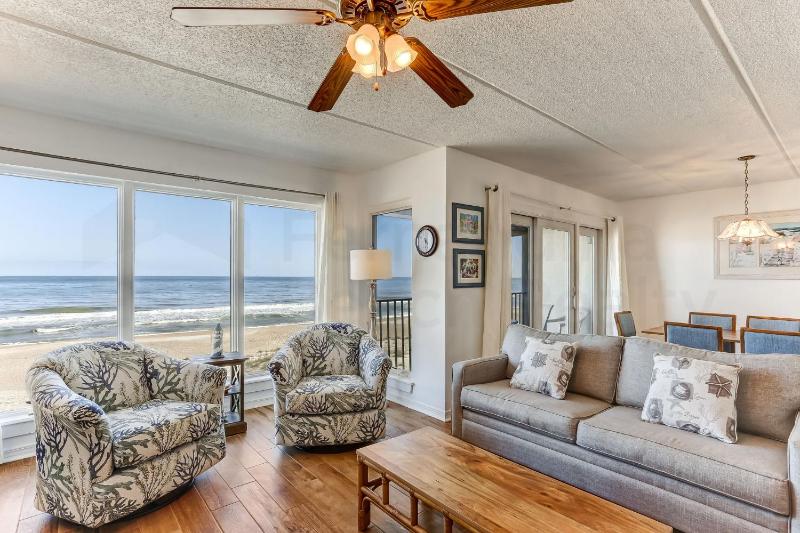 2 Bed/2 Bath 4th floor Oceanfront condo sleeps 6. Oceanfront deck and pool. - image 5