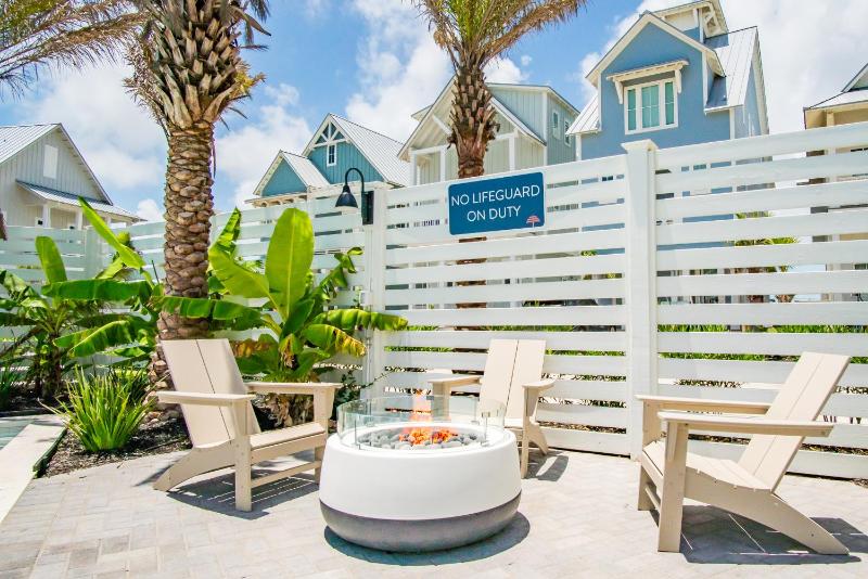 Barefoot Bungalow 220 ESC-A - image 34